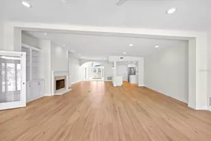 24 Dolphin Dr, Treasure Island, FL 33706 - Photo 25