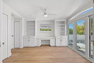 24 Dolphin Dr, Treasure Island, FL 33706 - Photo 37