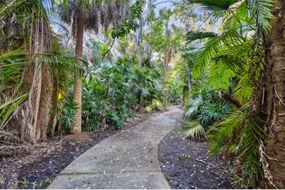 11162 Kapok Grand Circle, Madeira Beach, FL 33708 - Photo 35