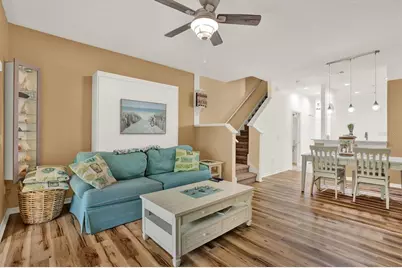 11162 Kapok Grand Circle, Madeira Beach, FL 33708 - Photo 9