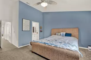 11162 Kapok Grand Cir, Madeira Beach, FL 33708 - Photo 17