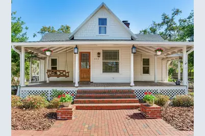 210 N Grosse Avenue, Tarpon Springs, FL 34689 - Photo 1