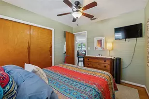 5300 6th St S, Saint Petersburg, FL 33705 - Photo 43