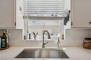 5300 6th St S, Saint Petersburg, FL 33705 - Photo 23