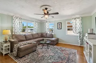 5300 6th St S, Saint Petersburg, FL 33705 - Photo 13