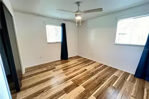 559 Laura Ln, Dunedin, FL 34698 - Photo 7