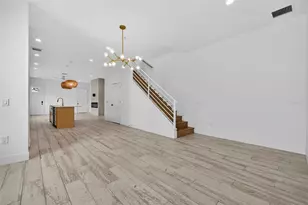 611 24th Ave N, Saint Petersburg, FL 33704 - Photo 5