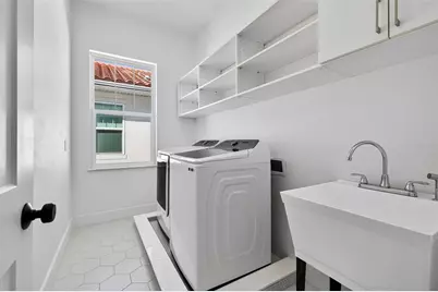 611 24th Avenue N, Saint Petersburg, FL 33704 - Photo 27