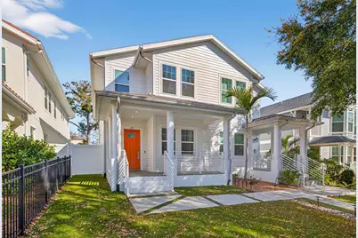 611 24th Avenue N, Saint Petersburg, FL 33704 - Photo 1