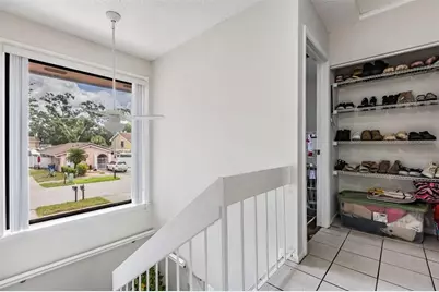 10520 Winrock Place, Tampa, FL 33624 - Photo 9