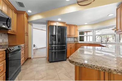 12114 Rhonda Terrace, Seminole, FL 33772 - Photo 15