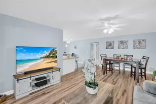 3466 MacLaren Dr, Palm Harbor, FL 34684 - Photo 7