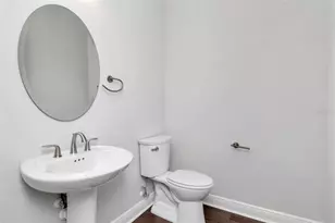 13022 Sanctuary Village Ln, Tampa, FL 33624 - Photo 23