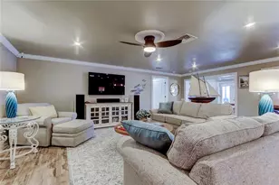 3835 48th Ave S, Saint Petersburg, FL 33711 - Photo 7