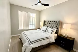 701 Mirror Lake Dr N, Saint Petersburg, FL 33701 - Photo 43