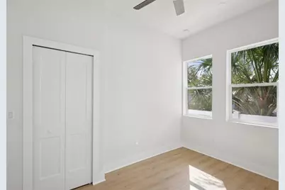 3015 Sanchez Street, Tampa, FL 33605 - Photo 15