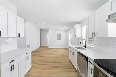 3906 Fox Ridge Boulevard, Wesley Chapel, FL 33543 - Photo 23