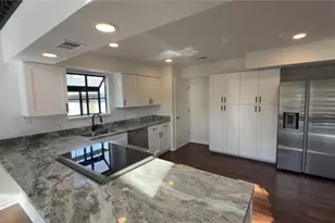 8140 Pimlico Pl, Wesley Chapel, FL 33544 - Photo 9