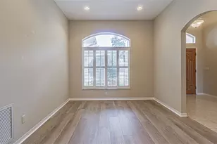 12124 94th Way, Largo, FL 33773 - Photo 7