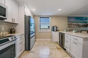1400 Gulf Blvd, Clearwater Beach, FL 33767 - Photo 11