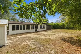 304 Forest Park Ave, Temple Terrace, FL 33617 - Photo 47