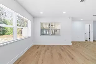 304 Forest Park Ave, Temple Terrace, FL 33617 - Photo 25