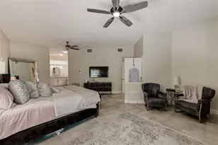 7462 Watersilk Dr N, Pinellas Park, FL 33782 - Photo 29