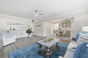 908 Hardy Dr, Tampa, FL 33613 - Photo 9