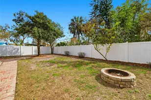 908 Hardy Dr, Tampa, FL 33613 - Photo 37