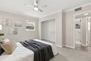 908 Hardy Dr, Tampa, FL 33613 - Photo 23