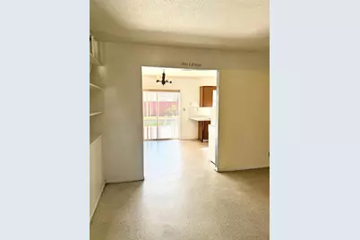 2612 68th Avenue N, Saint Petersburg, FL 33702 - Photo 3