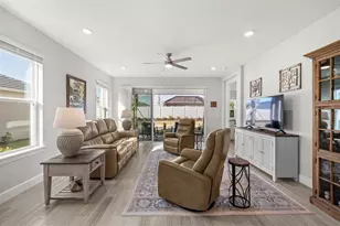 29563 Velletri Ln, Wesley Chapel, FL 33543 - Photo 9