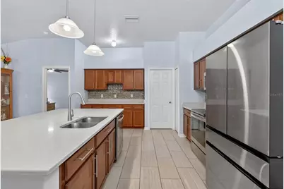 8310 Porch Court, Lakeland, FL 33810 - Photo 13
