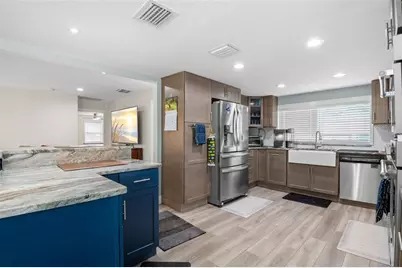 10627 McIntosh Road, Thonotosassa, FL 33592 - Photo 5