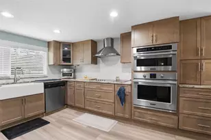 10627 McIntosh Rd, Thonotosassa, FL 33592 - Photo 9