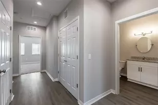 2047 Silverstone Cir, Clearwater, FL 33760 - Photo 15