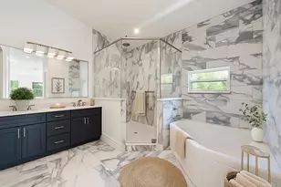 1033 Hammock Cir, Tarpon Springs, FL 34688 - Photo 11