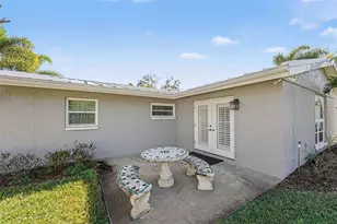 1183 35th Ave NE, Saint Petersburg, FL 33704 - Photo 19