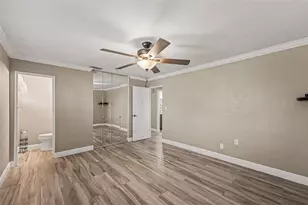 1183 35th Ave NE, Saint Petersburg, FL 33704 - Photo 13