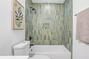 14964 Old Pointe Rd, Tampa, FL 33613 - Photo 29