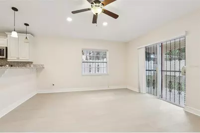 212 W Humphrey Street, Tampa, FL 33604 - Photo 9