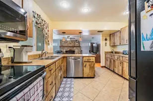 7210 57th Ave N, Saint Petersburg, FL 33709 - Photo 11