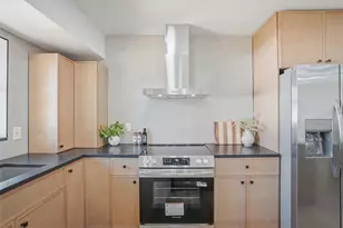 4024 Bell Ave, Sarasota, FL 34231 - Photo 11