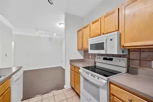 4207 S Dale Mabry Hwy, Tampa, FL 33611 - Photo 11