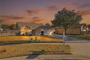 3567 Deer Run S, Palm Harbor, FL 34684 - Photo 3