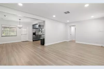 5590 Highland Street S, Saint Petersburg, FL 33705 - Photo 7