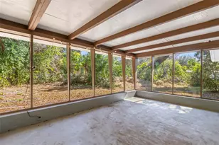 5590 Highland St S, Saint Petersburg, FL 33705 - Photo 13