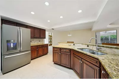1604 Palace Court, Valrico, FL 33594 - Photo 21