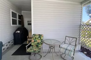 104 Americana Ct NE, Saint Petersburg, FL 33702 - Photo 5