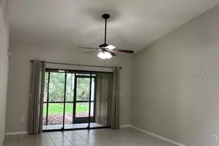 3182 Charter Club Dr, Tarpon Springs, FL 34688 - Photo 5